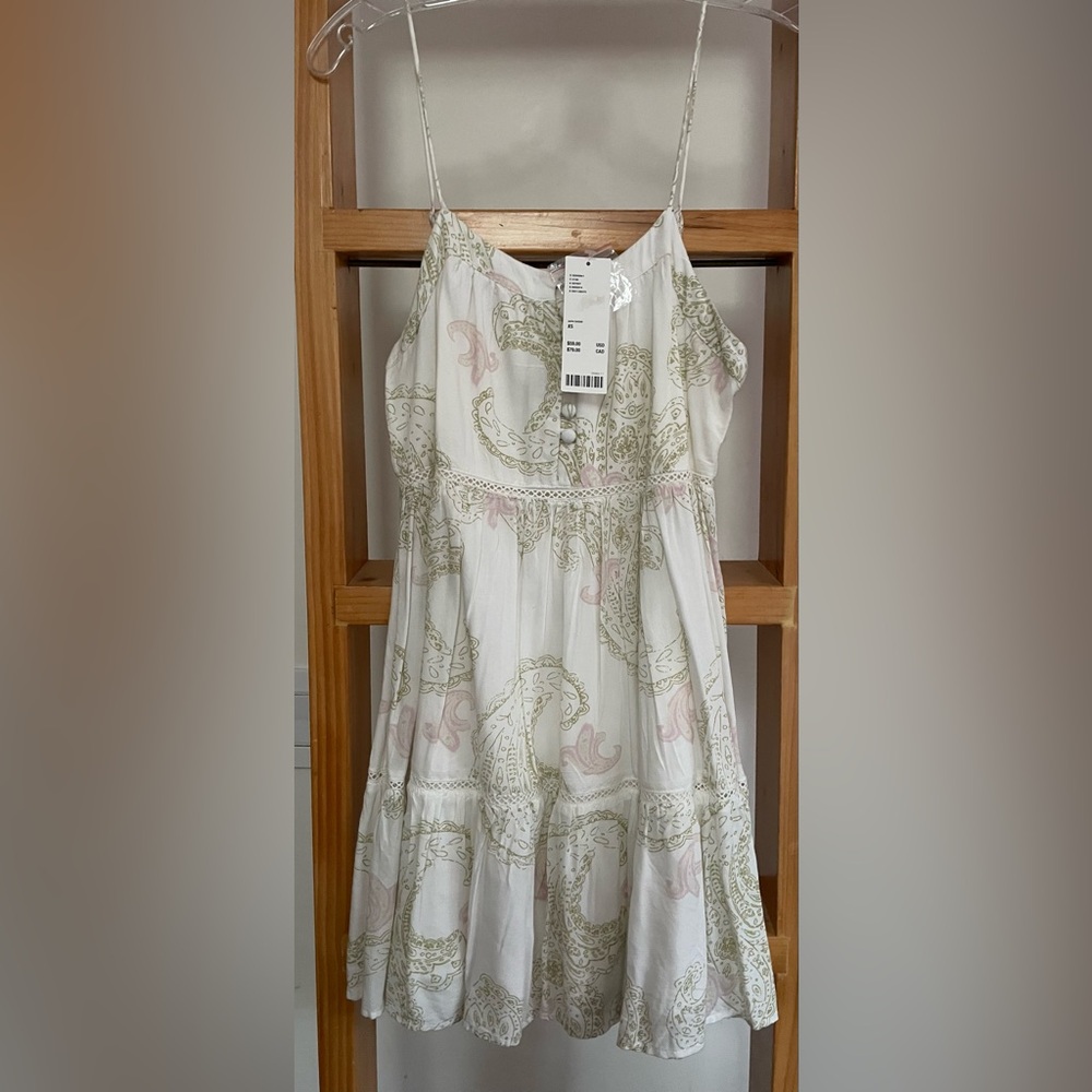 URBAN OUTFITTER - Ladies/ Girls dress; NEVER WORN WITH TAGS ON. XSMALL
